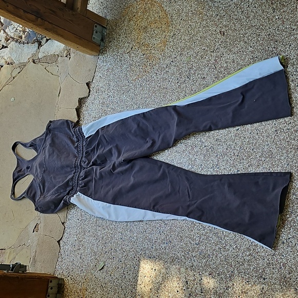 FP Movement Free People Flow Flare Jumpsuit Bodysuit M Black Athletic Loungewear - Picture 8 of 12